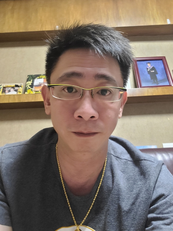 Kam的第一张照片--男同性恋服务网