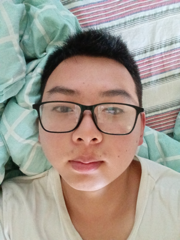 小黄的第四张照片--男同性恋服务网